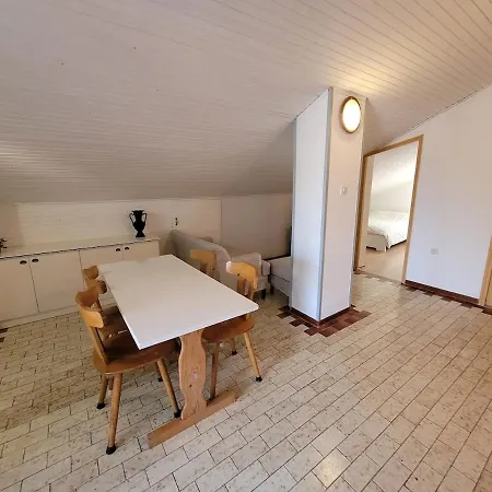 Sunce 公寓 皮罗瓦茨